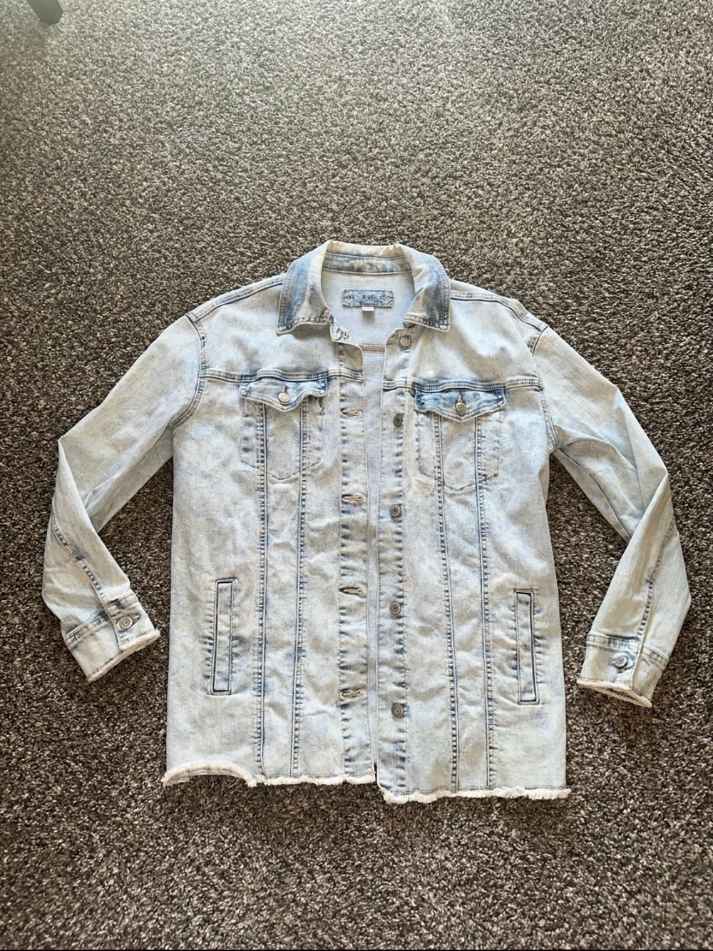 Maurices Girlfriend Fit Light Wash Long Jean Jacket Size Medium